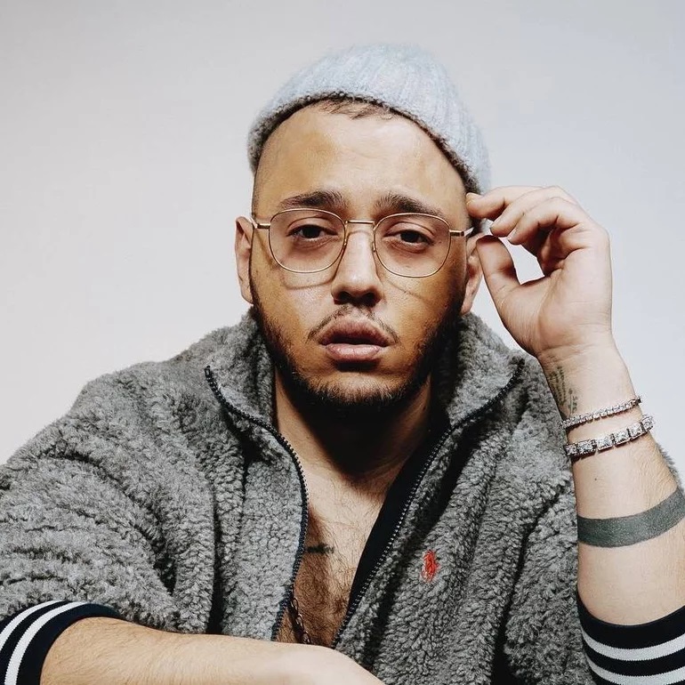 دانلود آهنگ بانک هیپهاپولوژیست و کچی بیتز