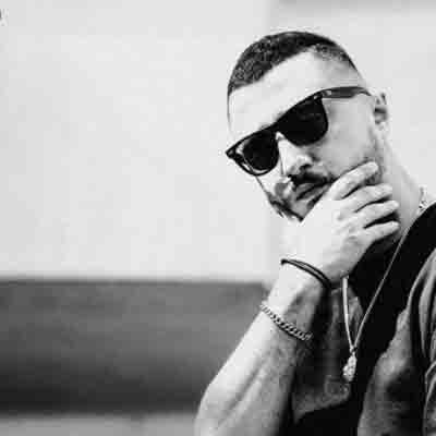 دانلود آهنگ اوضاع همینجوری نمیمونه درستش میکنم روز خوبو اون خودش قرار نیست بیاد شایع