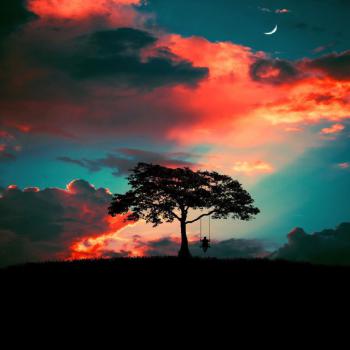 دانلود آهنگ تو بودی دلیل دلگرمیم حالا خودم با خودم شدم درگیر امیر مقاره