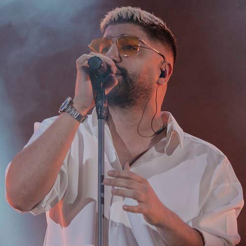 دانلود آهنگ انگار هرجا میرم جلومو چشمات همش تو سرم میاد فکرات زانیار خسروی