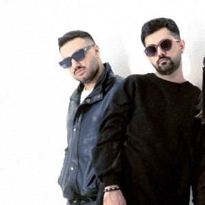  آلبوم آدم بزرگا از اکتاو