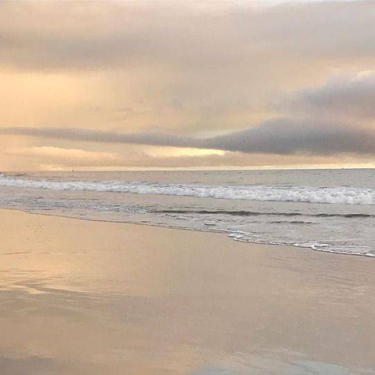 دانلود آهنگ به خودم میگم به درک مردم انقد سردو گرمم که ترک خوردم سهراب ام جی