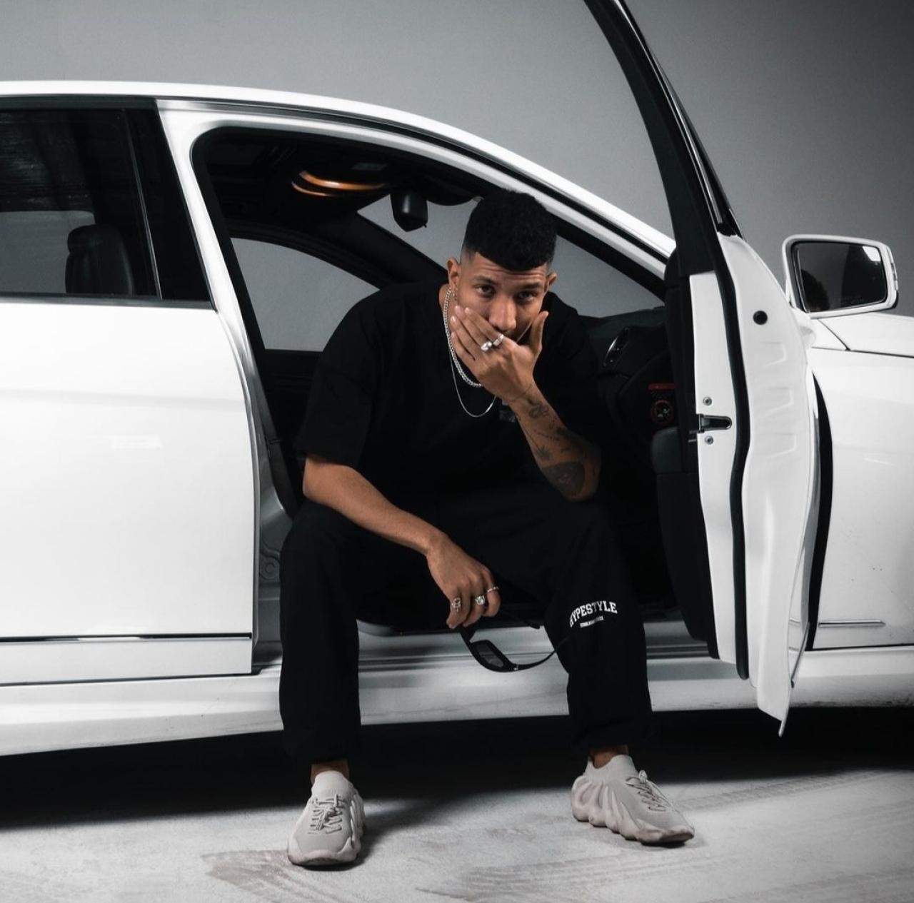 دانلود آهنگ برو برو  چرسی و شایان اشراقی