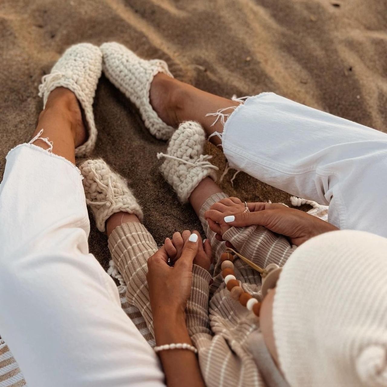 دانلود آهنگ الآن ترجیحم تنهائیه بعدِ تو تا روزی که خوب شه همه چی اگه شد چرسی و شایان اشراقی