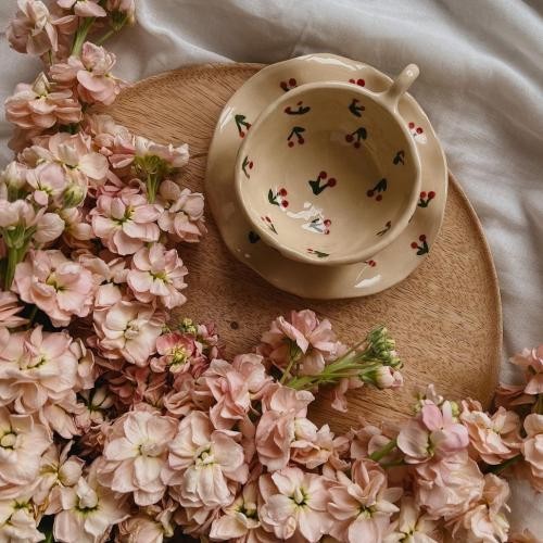 دانلود آهنگ بگیرید فاز میکنم خرابتون بسته میشن همه درا به روم  ایسین