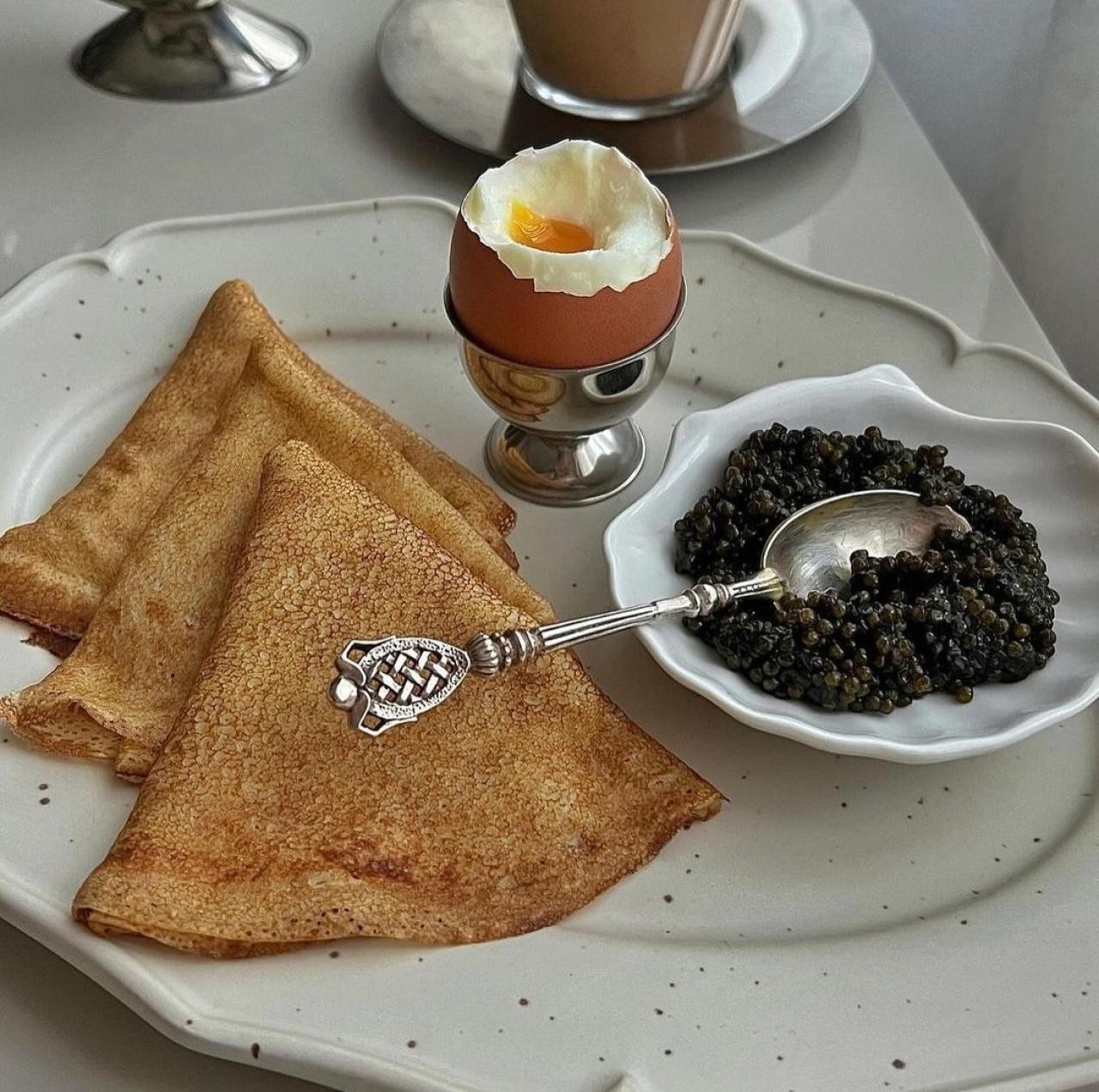 دانلود آهنگ باید بدم وکالت یکی بره بجا من براش آه چرسی