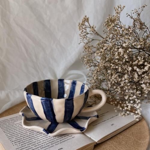 دانلود آهنگ میگه بیبی بریز پیکو تا تهشو میدونه دوست دارم حال بد بدشو  والتا 