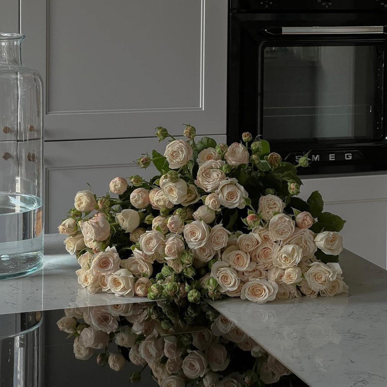 دانلود آهنگ هر کدوم یه جوری ورق بور میخوریم با برارام  