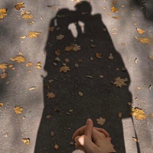 دانلود آهنگ خسته شدم از استرس و فیس تایم این دیونه چند دفعه گم شه پیداش  آرون 