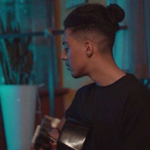 دانلود آهنگ خداروشکر امیرخوشنگار