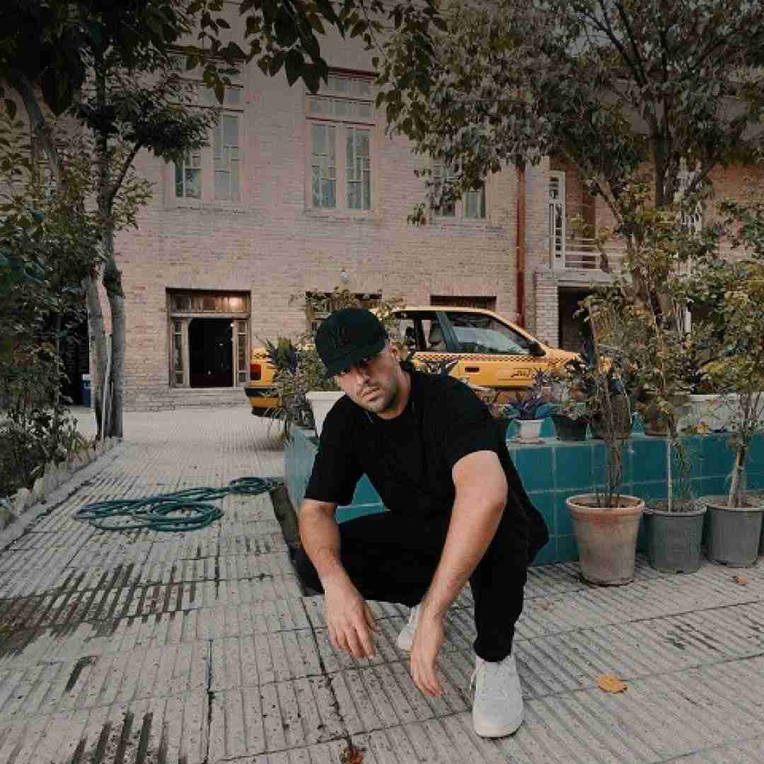 دانلود آهنگ گسل موئر