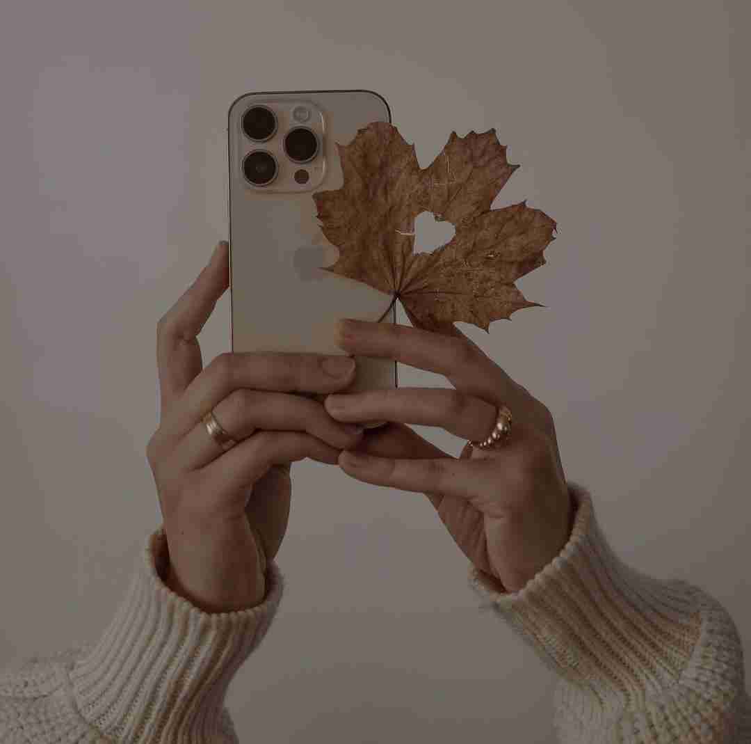 دانلود آهنگ بلند بلند جلو دنیا میخندم ولی الان از این اوضاع میترسم  سهراب ام جی و شایان اشراقی