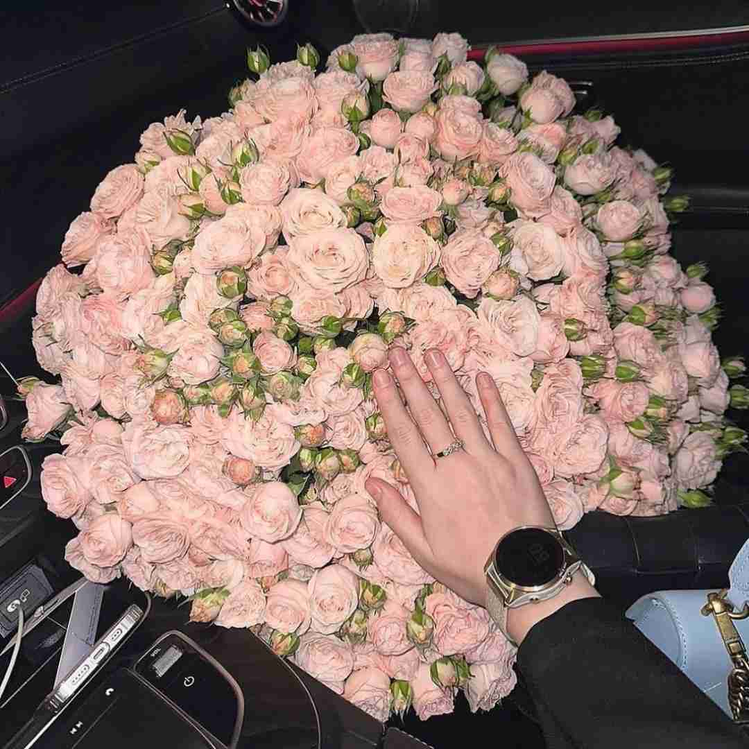 دانلود آهنگ امان از گریه های زیر باران با صدای مهستی از هوش مصنوعی 