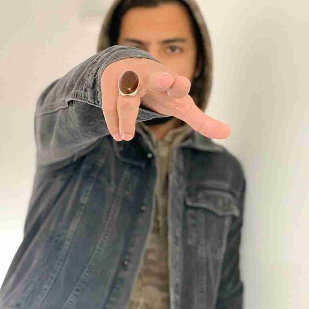 دانلود آهنگ مار (ورژن پیانو) مهراد هیدن