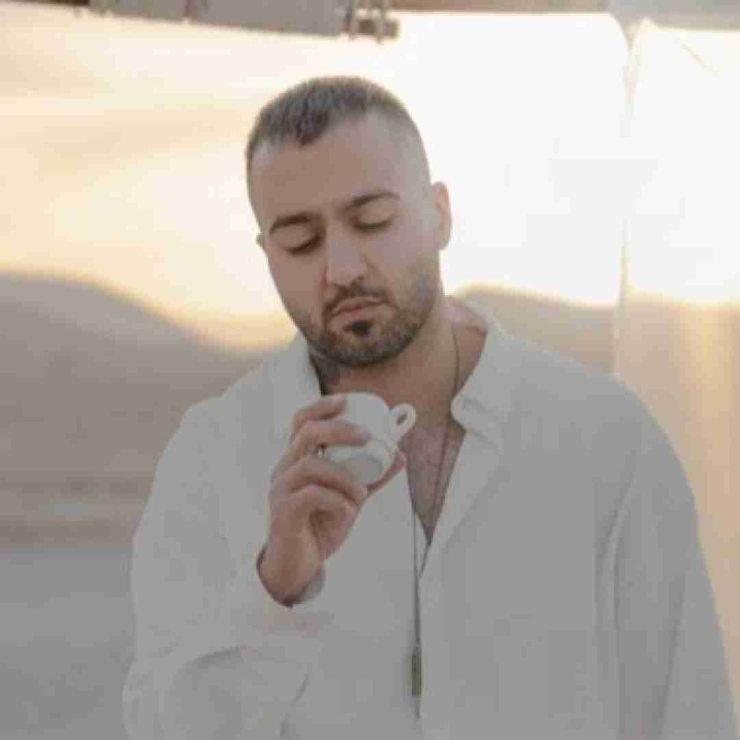 دانلود آهنگ ش توماج