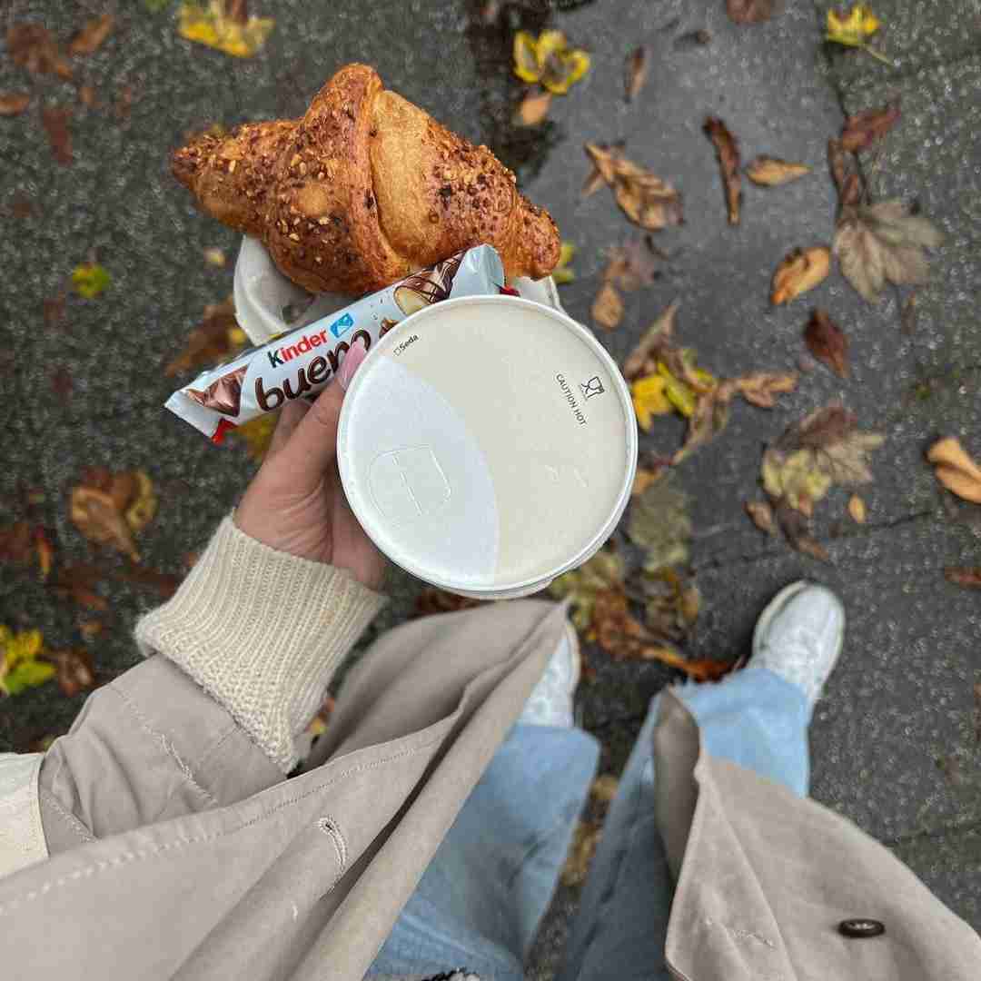 دانلود آهنگ مدیتیت میکنم به بالا وصل خداییم میگه صدات انرژی میده بم حس دوپامین تهی