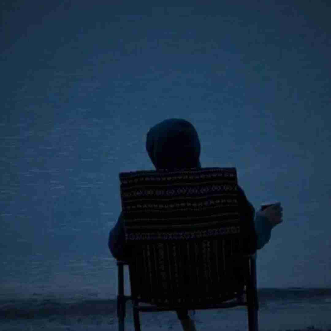 دانلود آهنگ پول میزنه بوش زیر دماغم بحث مایه نباشه نیست دیگه علاقم 