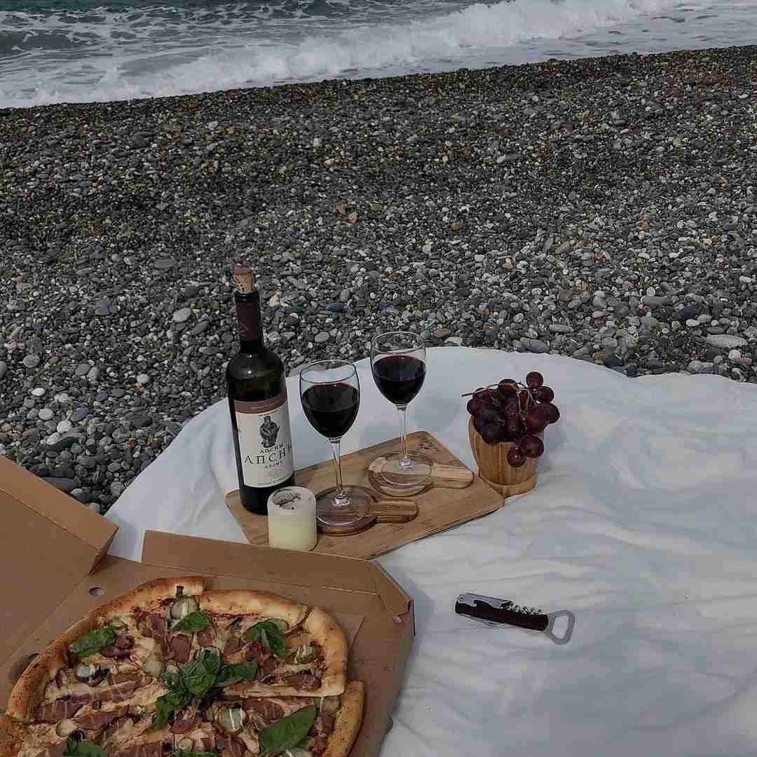 دانلود آهنگ هوش مصنوعی مسافر با صدای معین