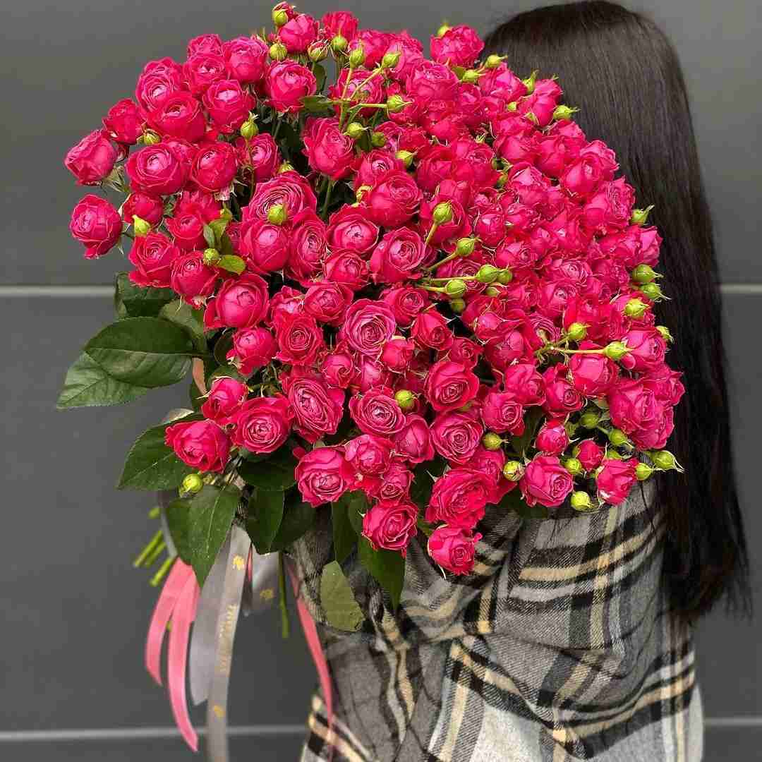 دانلود آهنگ دنیا زندونه برام خاطره هام غمگینن گریه هام دردامو از چشم من میبینن مس و کیا