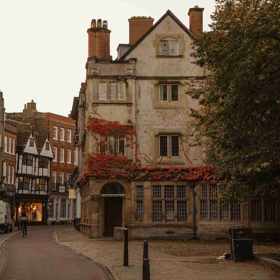 دانلود آهنگ میگم امشب دیگه خاطره هامونو داره از دست میده چرسی