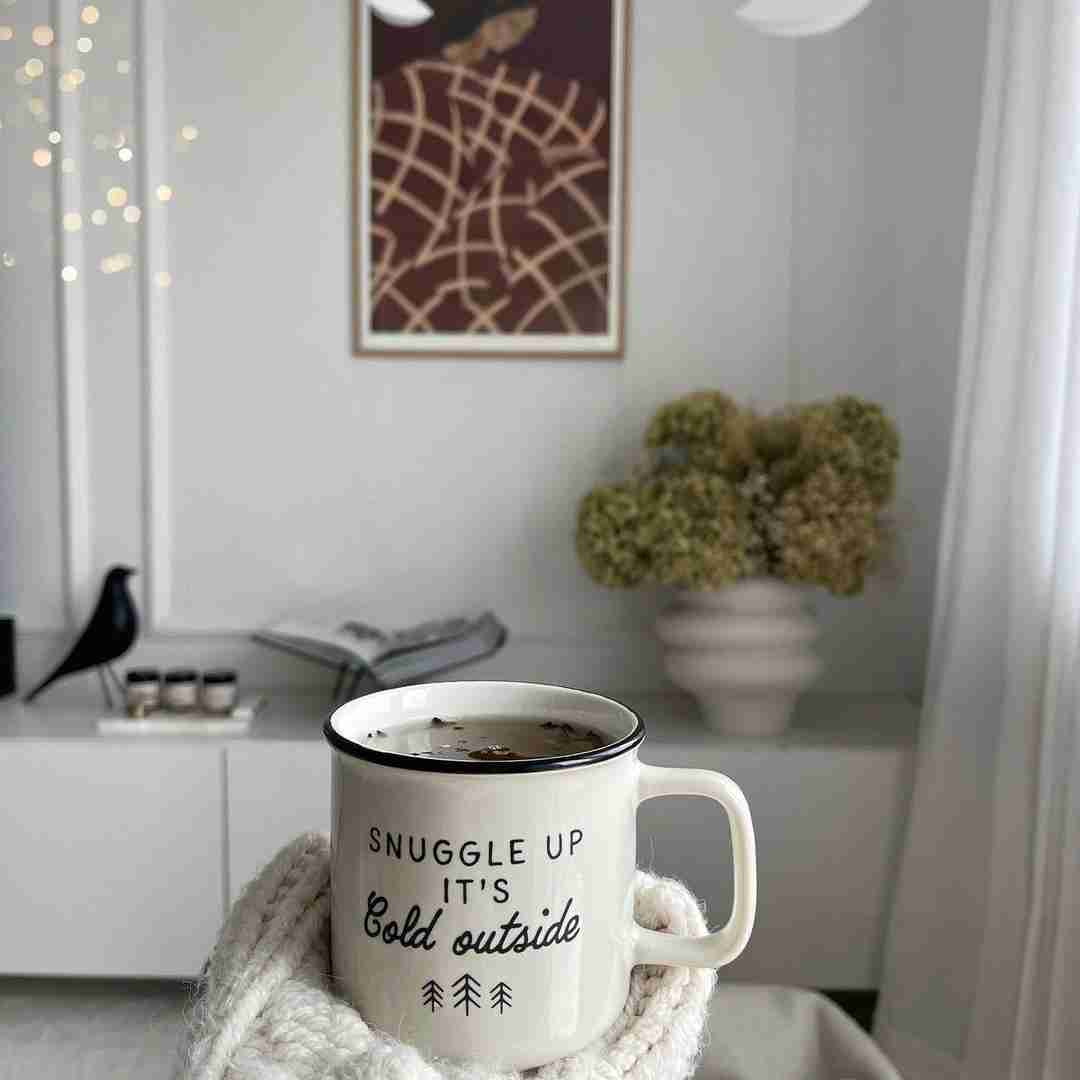 دانلود آهنگ ولی الان دیگه نیستی سرم شده گرم با سه کامو ویسکی