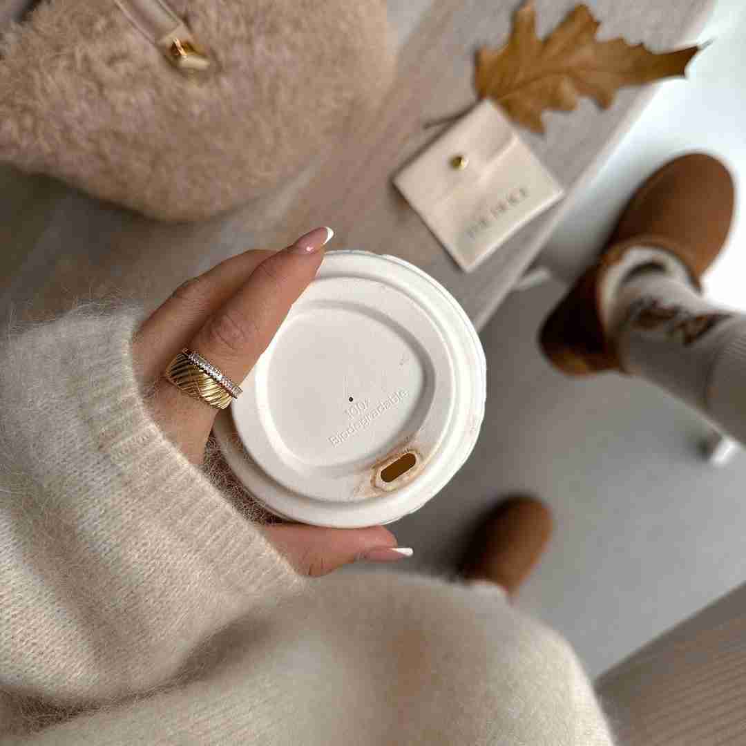 دانلود آهنگ روزامو شب کردم یکی درمیون نبودی ولی قول دادی بمونی