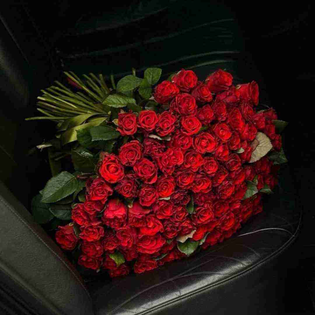 دانلود آهنگ نفس من به نفس تو بنده و دلم میمیره تا لبات بخنده