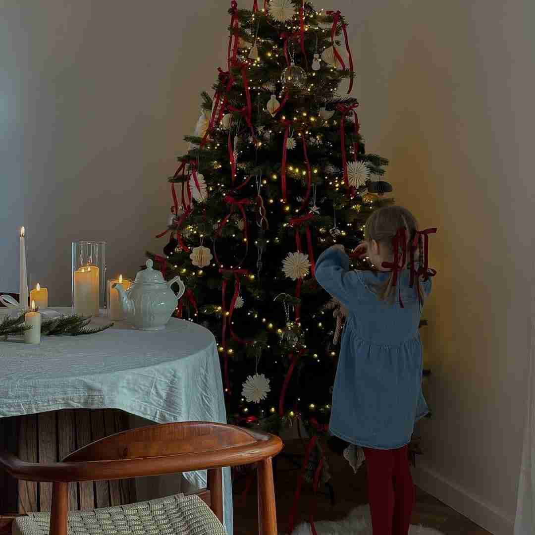 دانلود آهنگ ازت خیلی ممنونم که کردی منو دیوونه با صدای بچه