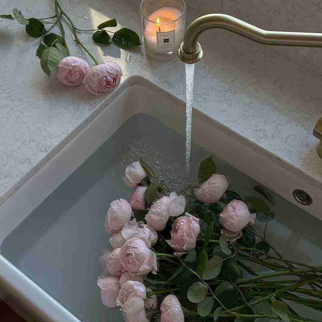 دانلود آهنگ آو آو آو ( یه روزی تنگ غروب آسمان)