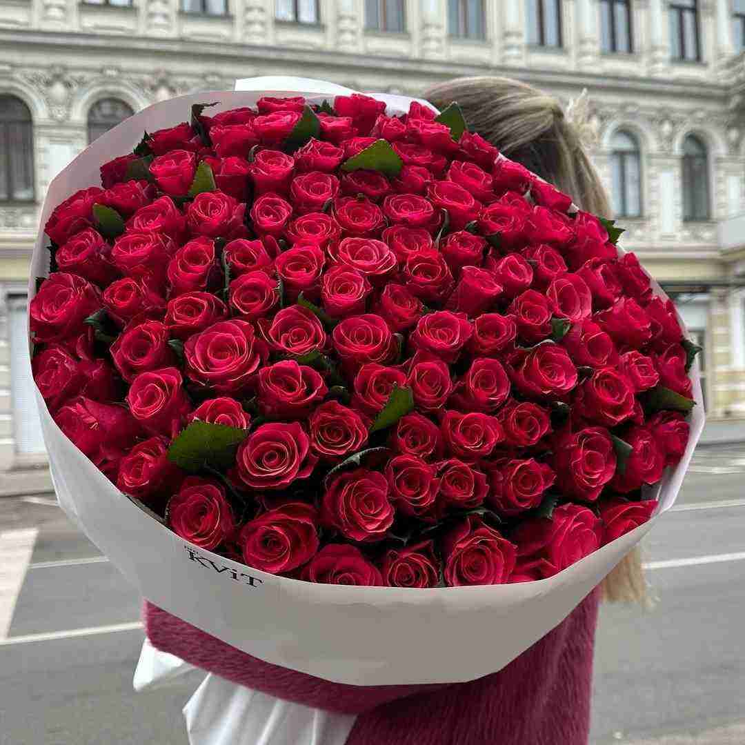 دانلود آهنگ آره ما جامون بالاهاست بالاهاست میکنیم بالو باز