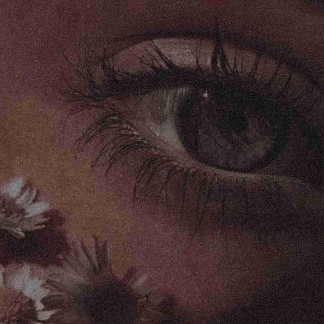 دانلود آهنگ میاد رو گوشیم تکسش چه قشنگه اسمش