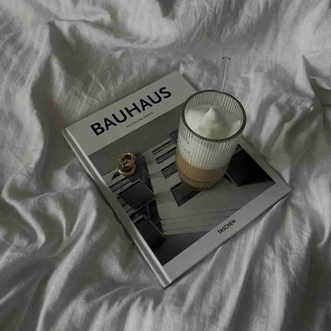 دانلود آهنگ الان خرج یه روزم خرج یه ماهشه دوتا بچه دارم بزرگه سه سالشه 