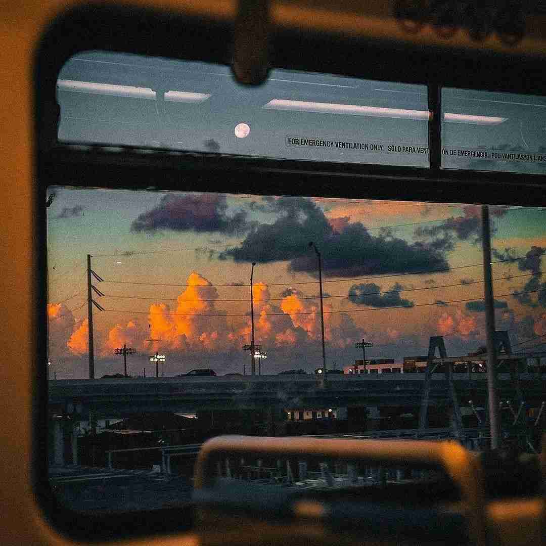 دانلود آهنگ او کچه جوان و قشنگه چاو جوان و گه نم ره‌نگه 