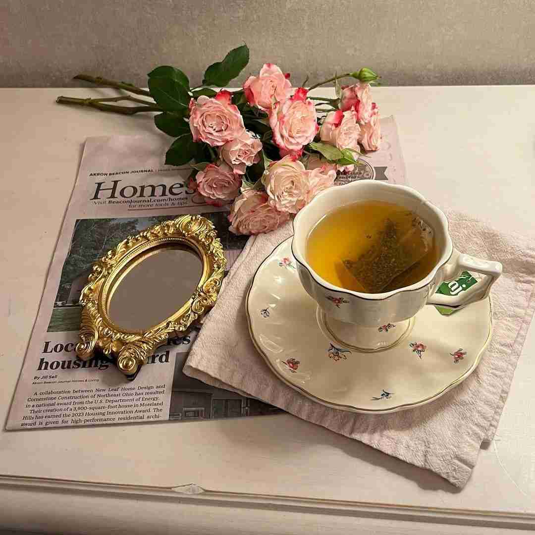 دانلود آهنگ ازت مچکرم دیوونه ی من با صدای عروس 