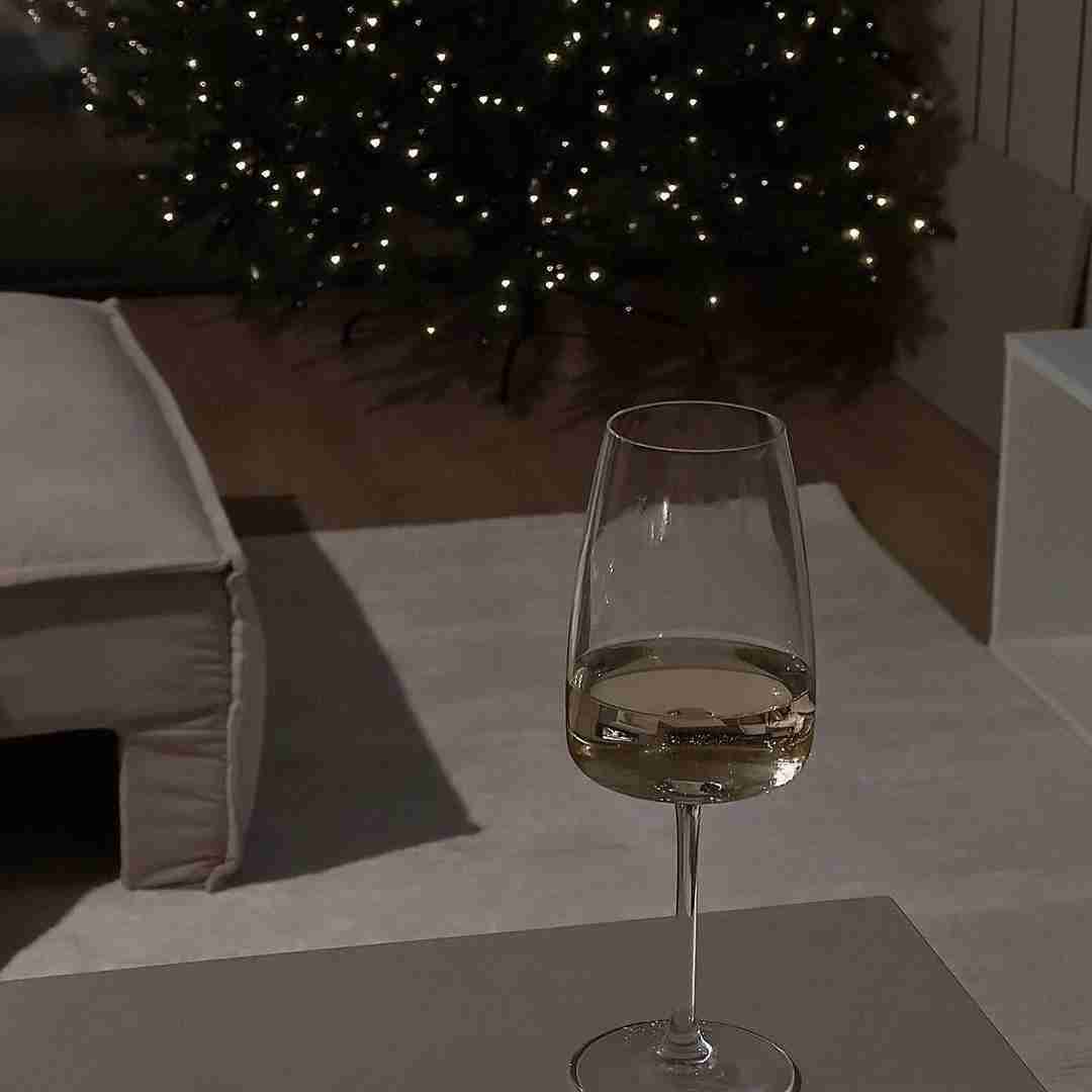 دانلود آهنگ ساقی میگه بده پیکو پیکو هنسی بریزم یا که تکو تکو