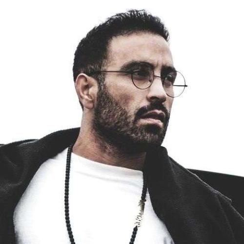 دانلود آهنگ بله قلبم واسه تو میتپه همه غمات مال منه احمد سلو