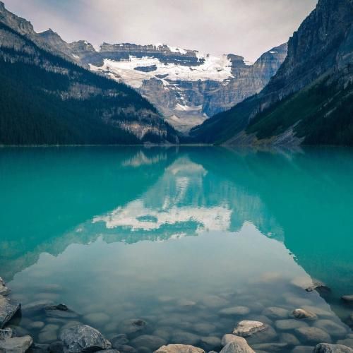 دانلود آهنگ زیر بارونا گمم یعنی بی تو چی میشه با صدای دختر 