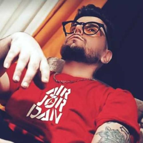 دانلود ریمیکس دستش تو یه کاسه بود با گرگا ارشاد