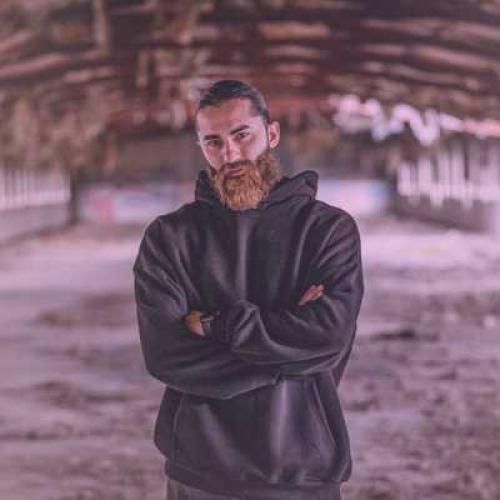 دانلود آهنگ کفن غریبی می تن دپوشن آ می دتر جان یاسر رویانی