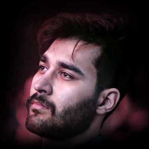 دانلود آهنگ میخوام یه جوری زندگی کنم انگار قراره فردا صبح بمیرم علی یاسینی