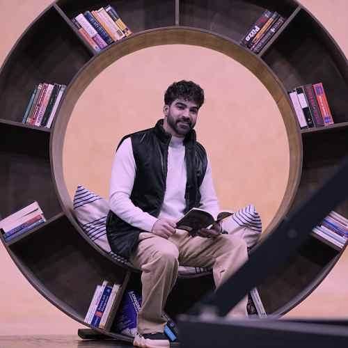 دانلود آهنگ زلف بورکم دم گیلاسی تو کی وه گرد کس قیاسی حمیدرضا بابایی