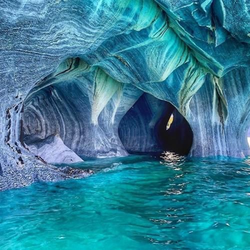 دانلود آهنگ مثل آهنرباست انگار اون چشات گیرایی داره با صدای مرد 