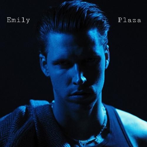 دانلود آهنگ Emily Plaza