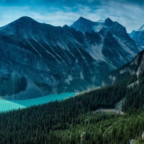 دانلود آهنگ من هنوز با تو تو هنوز با اون میرقصی واسش من میشم داغون 