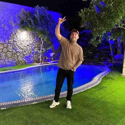 دانلود آهنگ بیا بریم اون سر دنیا دوتایی باشیمو دوتا رویا علی احمدیانی