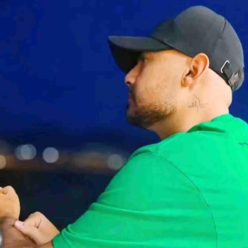 دانلود آهنگ آغوشی پر و سرو خیاله روح الله کرمی