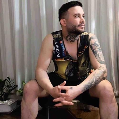 دانلود آهنگ هنی برام میخنی شب تارم روز میشه علی احمدیانی