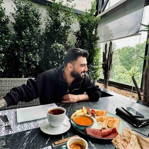 دانلود آهنگ هم دعای ننم تاثیر نمیزاره رامین تجنگی