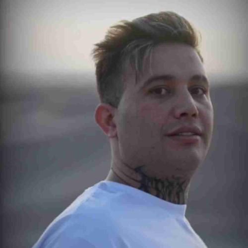 دانلود آهنگ قفله دل من با دل تو جفته دل تو با دل من علی احمدیانی