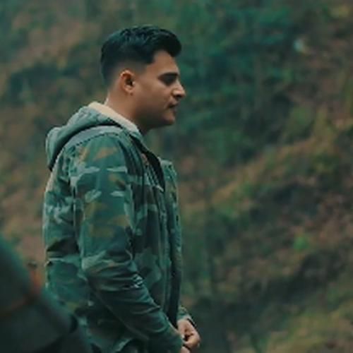 دانلود آهنگ خیانتی کردی که عاشق تو دی مردیه رامین کرمی